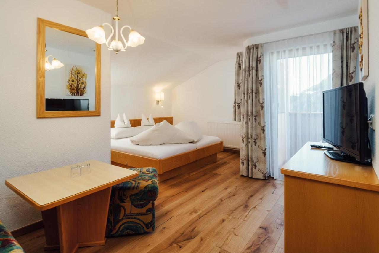 Hotel Garni Jaegerheim Серфаус Экстерьер фото